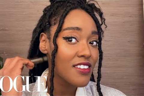 Queen Charlotte Star Arsema Thomas''s Night-Out Makeup Look | Beauty Secrets | Vogue