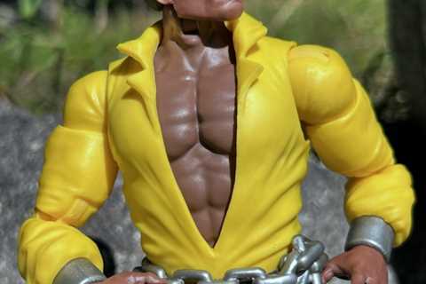 REVIEW: Marvel Legends Luke Cage Powerman Figure (Hasbro Mindless One BAF Series)